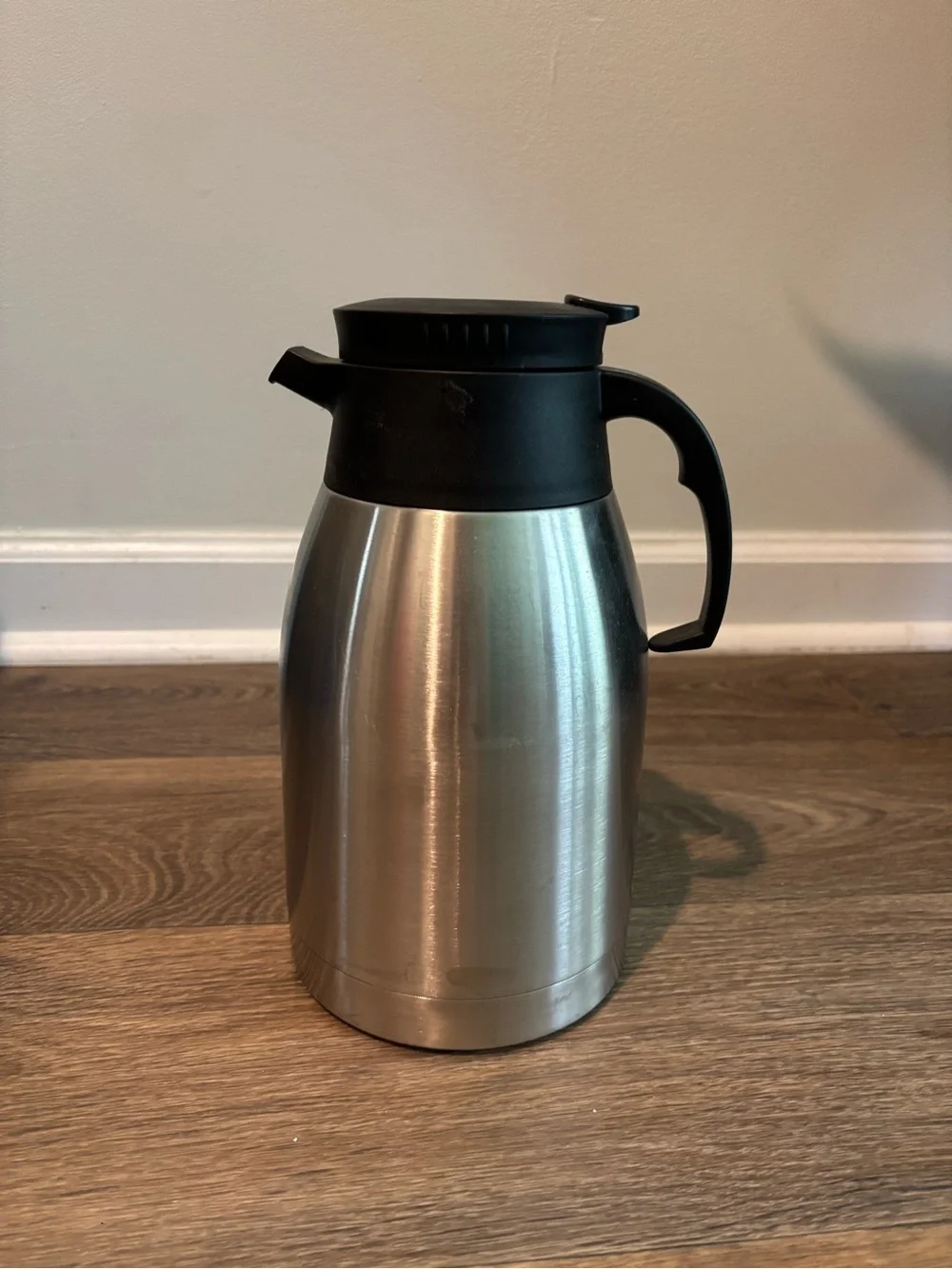 Oggi Thermal Vacuum Carafe Stainless Steel w/Top New Without Tag